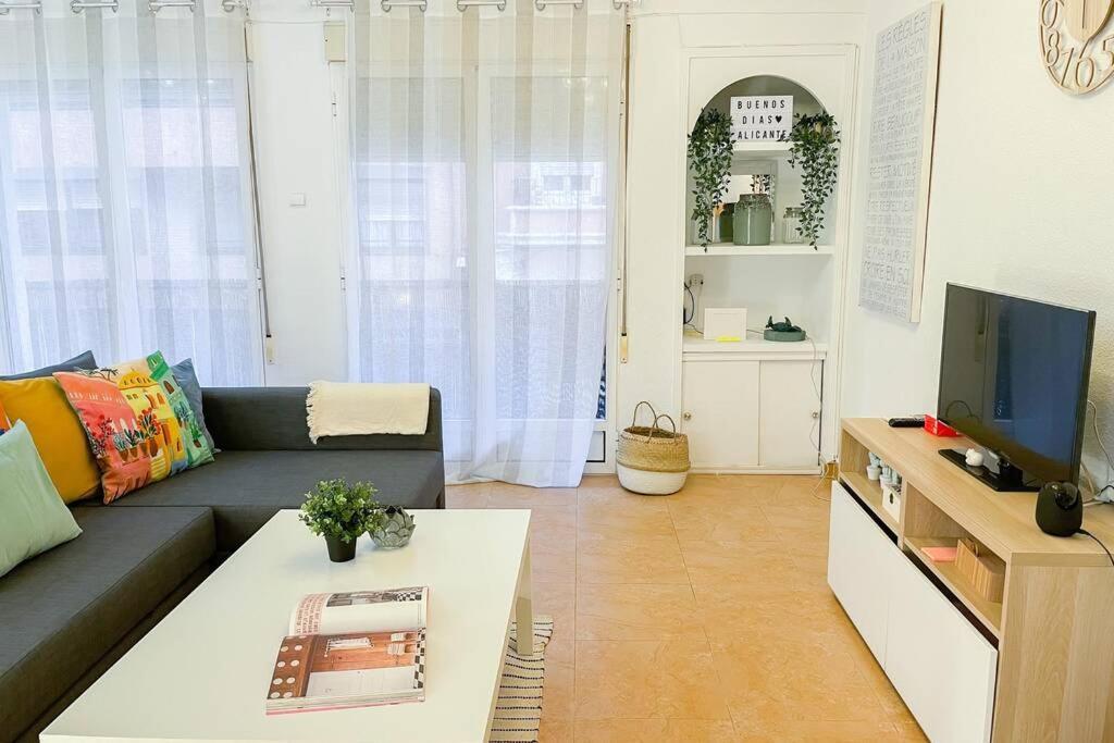 Coqueto Y Amplio Apartamento A 15 Min De La Playa Alicante Exteriér fotografie